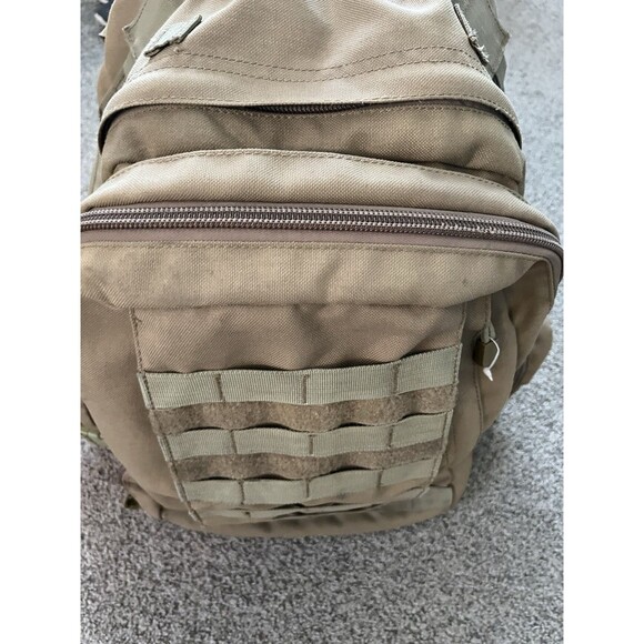 jacket backpack north face THE Hazy Day Pack Hazy Day Pack CANVAS GLITTER Size:300 - 5.8:1 Captain Jim Fortman Backwater heading to the office
